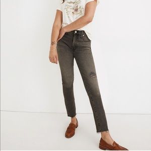 Madewell The Perfect Vintage Jean in Cosner Wash: Knee-Rip Edition size 27